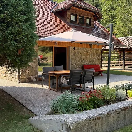 Millstone Retreat Villa Ljubno